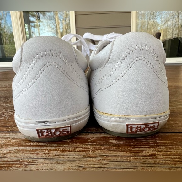 Taos Retro Star White Women’s Sneakers Low Top Size 10 - Picture 4 of 15